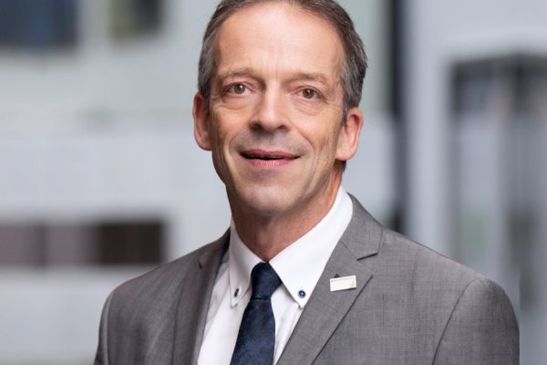 Prof-Dr-Folker-Roland_ls_klein